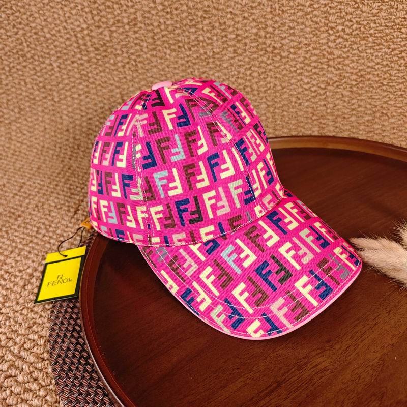 Fendi cap dx45
